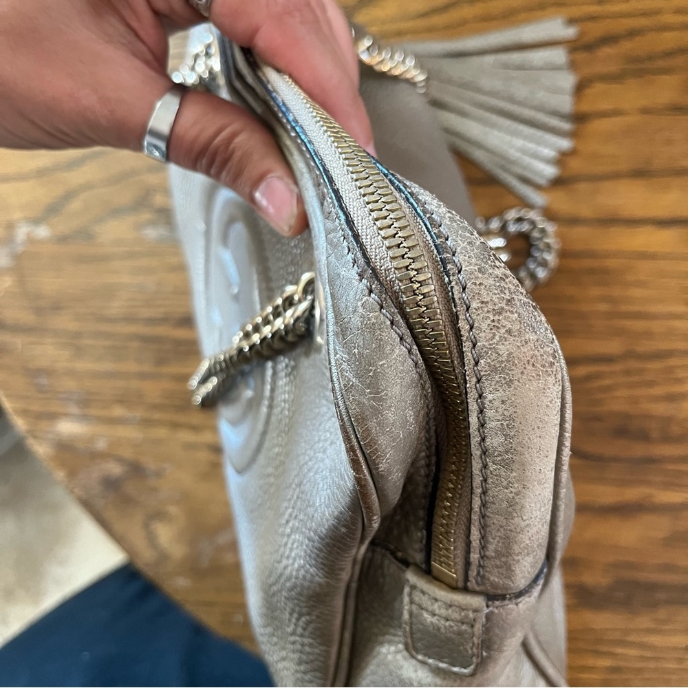 Gucci Soho Double Chain Interlocking G Soho Shoulder Bag Metallic Grey - Picture 7 of 17